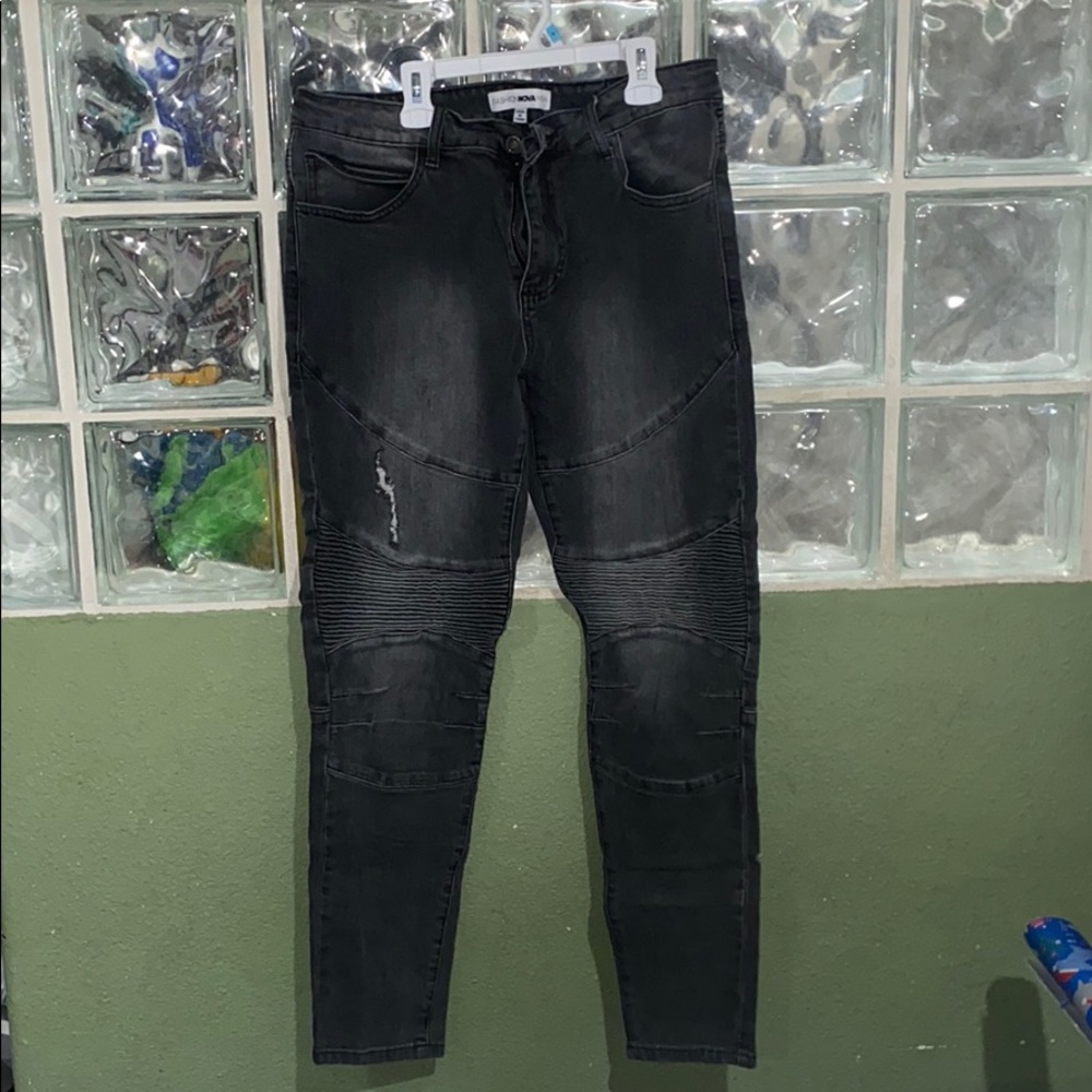 Fashion nova pants